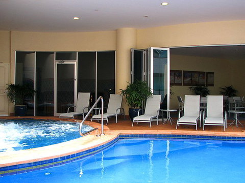 MacArthur Chambers - Accommodation Cairns 2