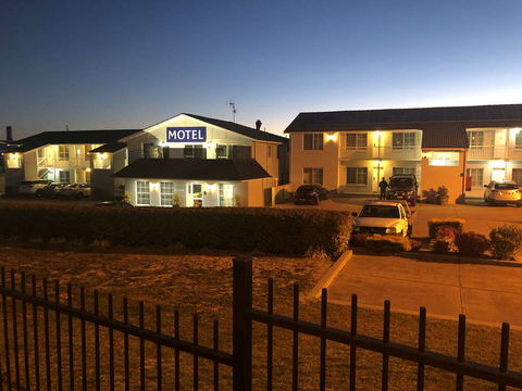 Best Western Coachman's Inn Motel - Accommodation Cairns 2