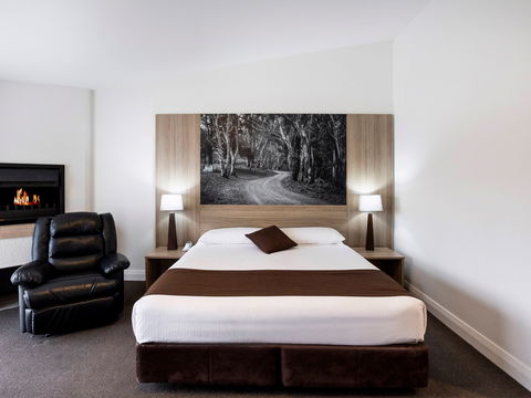 Mantra Bathurst - Accommodation Cairns 0