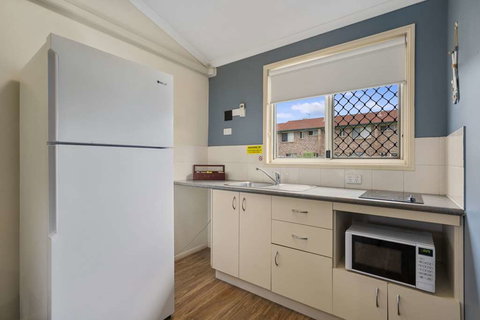 Caboolture Central Motor Inn, SureStay Collection - Accommodation Cairns 8