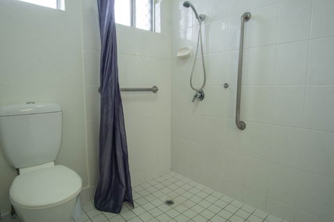 Acacia Motor Inn - Accommodation Cairns 2