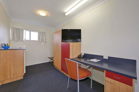 Boulevard Lodge - Accommodation Cairns 1