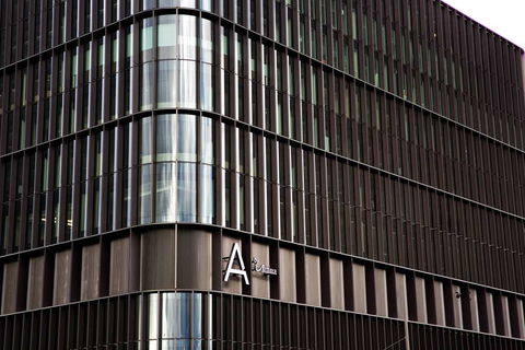 A By Adina Canberra - Accommodation Cairns 1