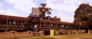 Golden Chain Ascot Motor Inn - Accommodation Cairns 0