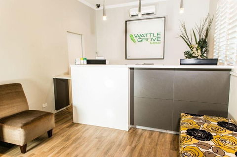Wattle Grove Motel - Accommodation Cairns 1