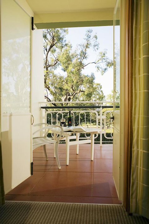 University House - ANU - Accommodation Cairns 16