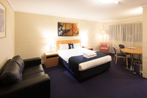 Ibis Styles Canberra - Accommodation Cairns 3