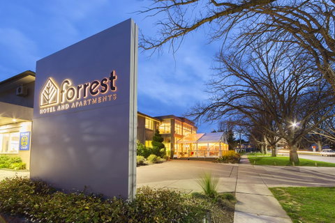 Forrest Hotel & Apartments - Accommodation Cairns 0
