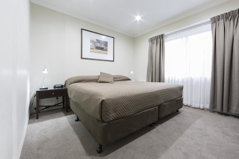 Forrest Hotel & Apartments - Accommodation Cairns 29