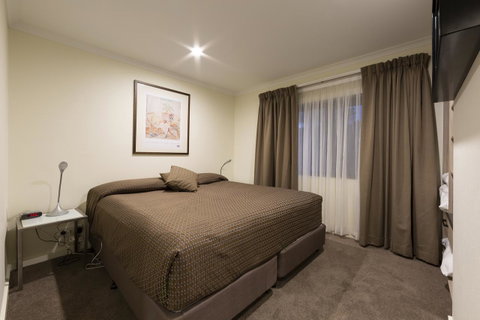Forrest Hotel & Apartments - Accommodation Cairns 20