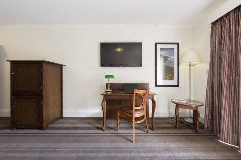 Mercure Canberra - Accommodation Cairns 12