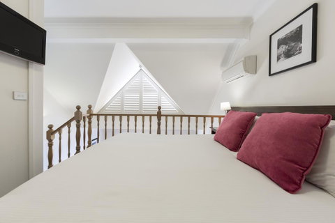 Mercure Canberra - Accommodation Cairns 15