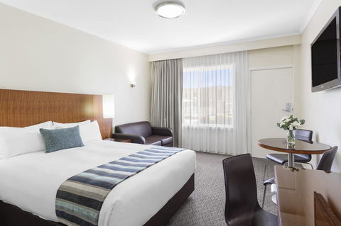 Garden City Hotel, Best Western Signature Collection - Accommodation Cairns 1
