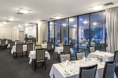 Garden City Hotel, Best Western Signature Collection - Accommodation Cairns 7
