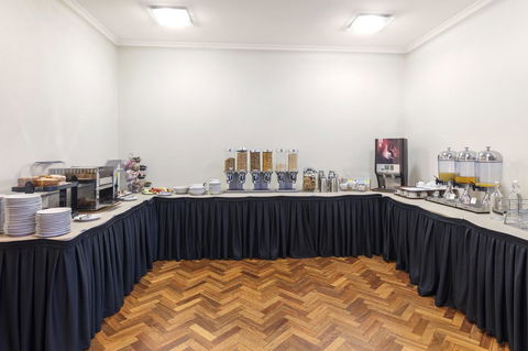 Garden City Hotel, Best Western Signature Collection - Accommodation Cairns 24