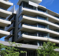 Accommodate Canberra - Realm Residences - Accommodation Cairns