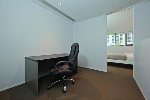 Realm Park 39 Barton ACT - Accommodation Cairns 17