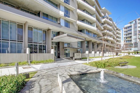Realm Park 39 Barton ACT - Accommodation Cairns 40