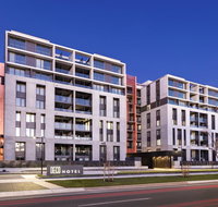 Deco Hotel Canberra - Accommodation Cairns