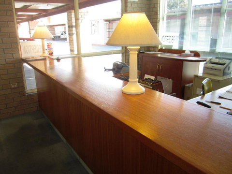 Canberra Lyneham Motor Inn - Accommodation Cairns 5