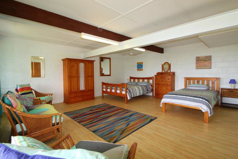 Bally High, 20 Dulconghi Street - Accommodation Cairns 3