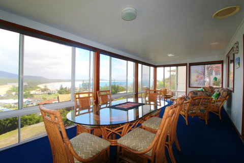 Bally High, 20 Dulconghi Street - Accommodation Cairns 8