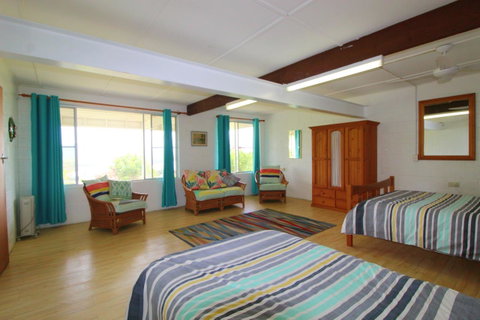 Bally High, 20 Dulconghi Street - Accommodation Cairns 2