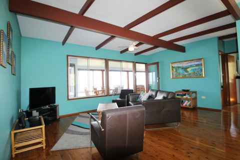 Bally High, 20 Dulconghi Street - Accommodation Cairns 13