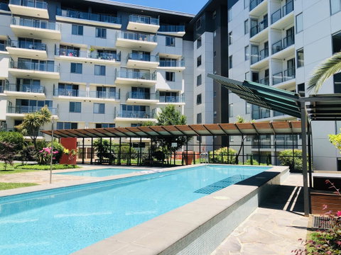 Staying Places - The Avenue - Accommodation Cairns 3