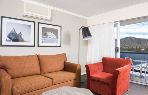 Mantra On Northbourne - Accommodation Cairns 3