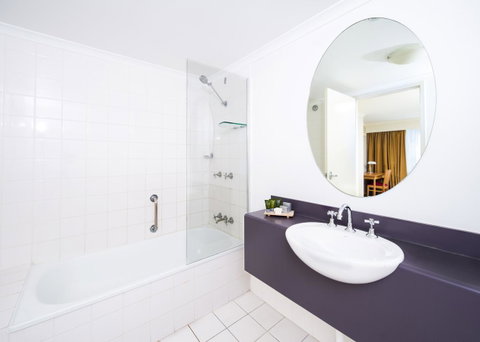 Mantra On Northbourne - Accommodation Cairns 14