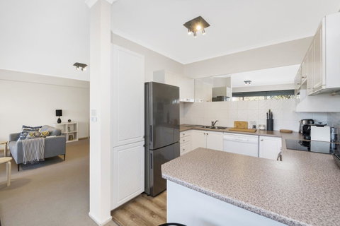 Accommodate Canberra - The Summit - Accommodation Cairns 14