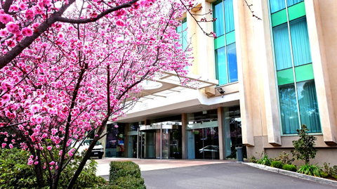 Rydges Canberra - Accommodation Cairns 0