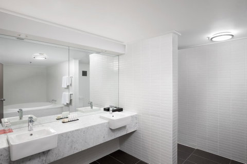 Rydges Canberra - Accommodation Cairns 39