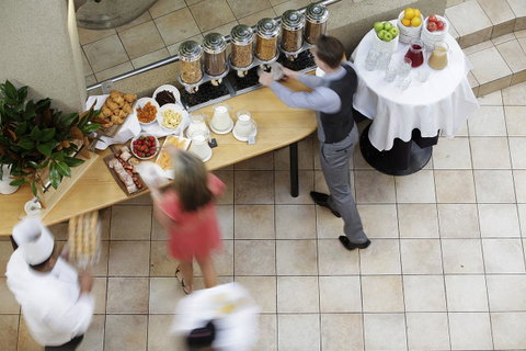Rydges Canberra - Accommodation Cairns 8