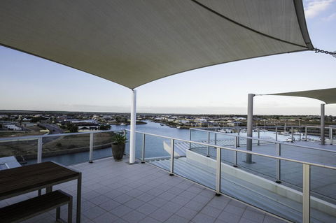 Wallaroo Marina Apartments - Accommodation Cairns 34