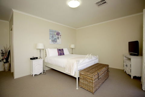Wallaroo Marina Apartments - Accommodation Cairns 7