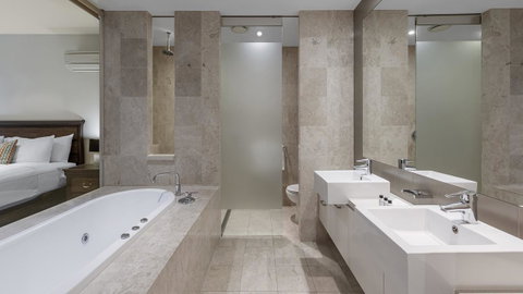 Oaks Casuarina Santai Resort - Accommodation Cairns 2