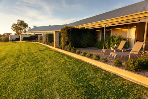 The Louise - Accommodation Cairns 7