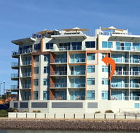 Wallaroo Marina Waterfront Luxe Apartment - Accommodation Cairns
