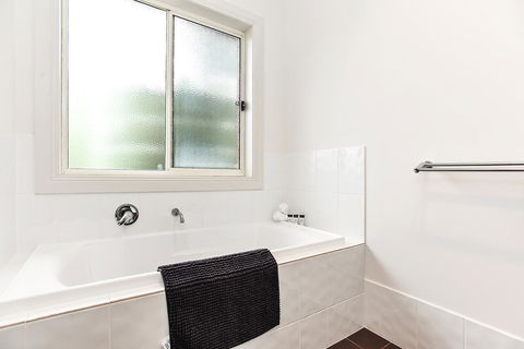 'The Hidden Diamond' - Normanville - Accommodation Cairns 25