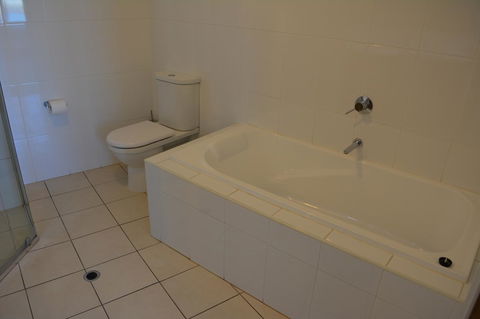 Wallaroo Marina Luxury Apartment - Accommodation Cairns 23