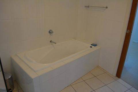 Wallaroo Marina Luxury Apartment - Accommodation Cairns 24