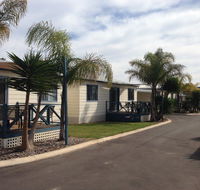 Sail  Anchor - Accommodation Cairns