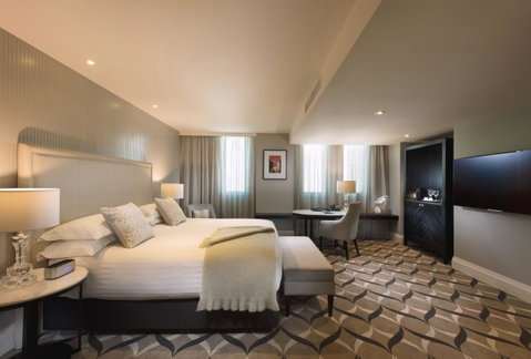 Mayfair Hotel - Accommodation Cairns 14