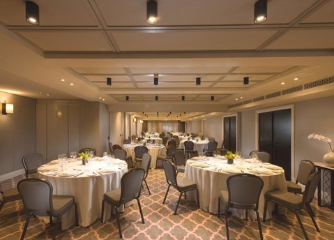 Mayfair Hotel - Accommodation Cairns 19