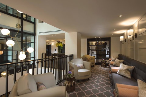 Mayfair Hotel - Accommodation Cairns 9