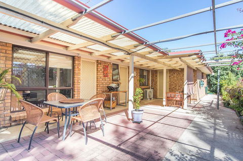 Tanunda\'s Magpie House - Accommodation Cairns 21