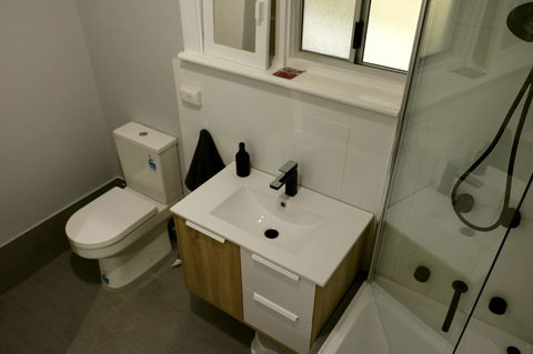 The Purple Door On Seaview - Accommodation Cairns 15