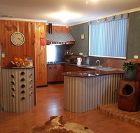 Inna Nutshell - Accommodation Cairns